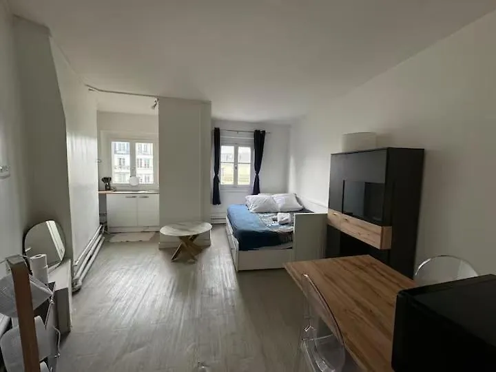 Cozy Room Nearby Champs Elysees 12 Párizs Franciaország